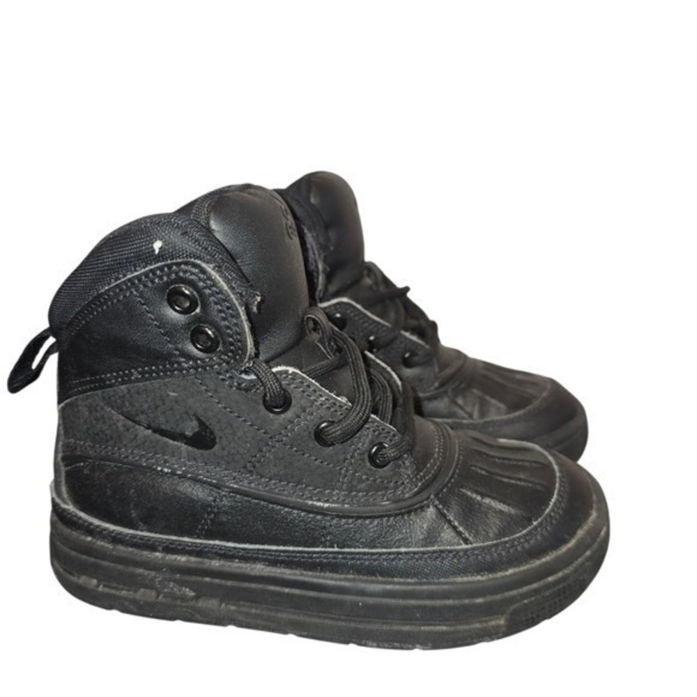 Nike ACG Woodside Kids Black Waterproof Winter Boots Toddler Size 4